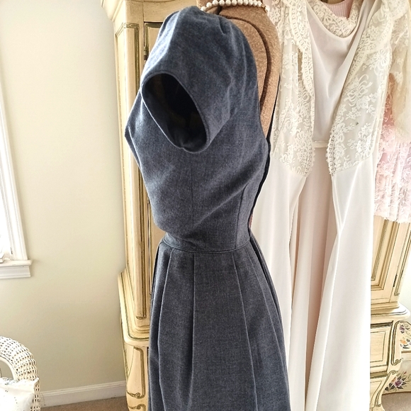 VINTAGE 1960s. DESIGNER,"MICHAEL NOVARESE" WOOL DRESS w/ MATCHING CROP JACKET! - Picture 9 of 16